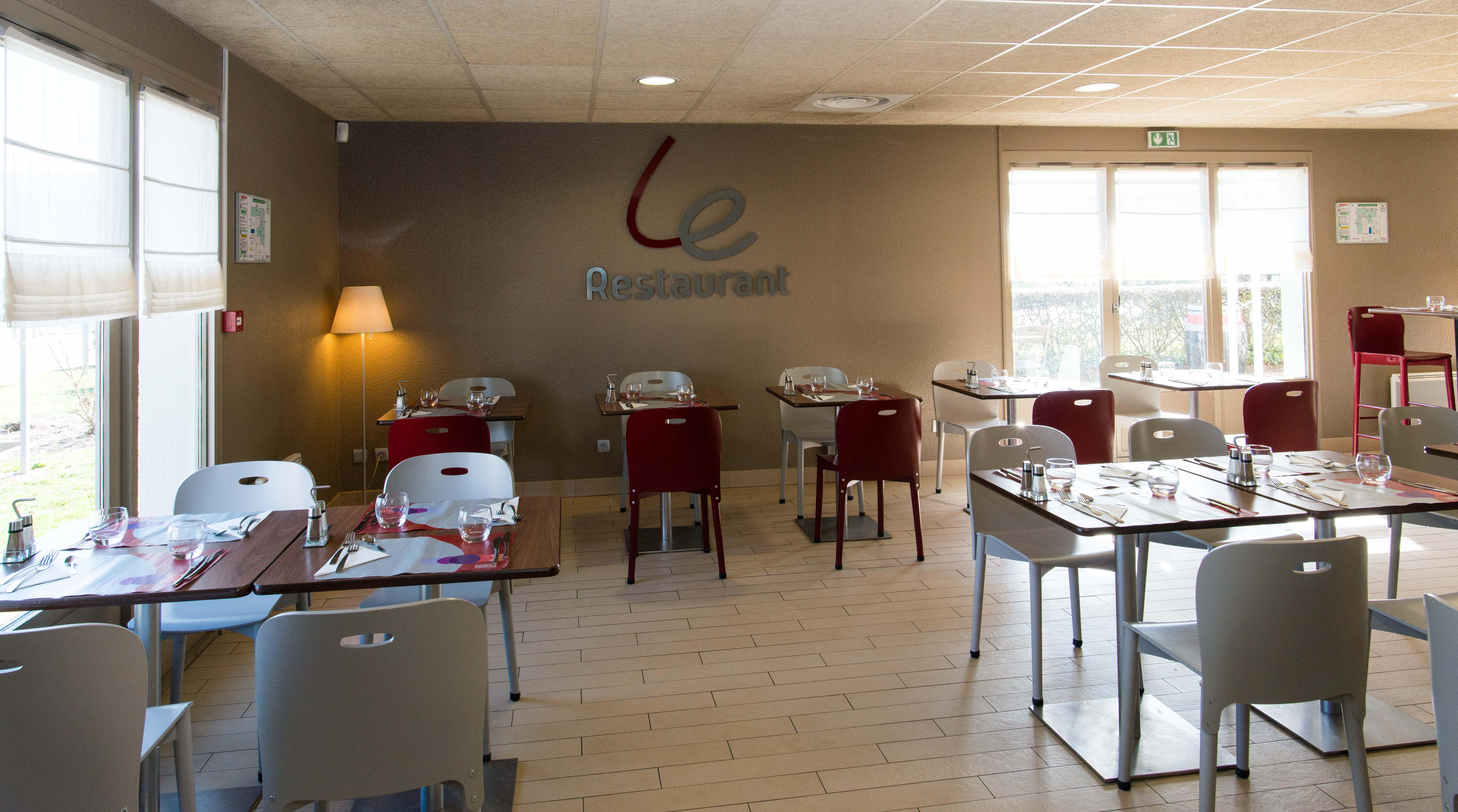 Hotel Campanile Agen Zewnętrze zdjęcie