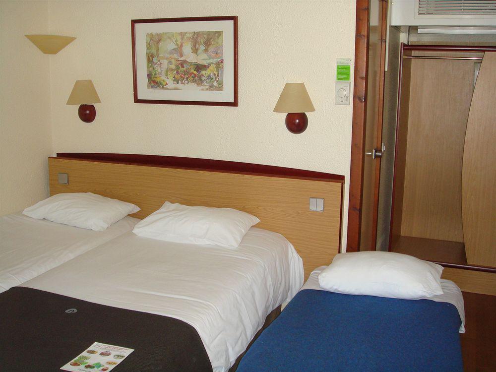 Hotel Campanile Agen Zewnętrze zdjęcie